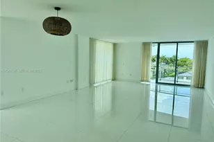 9400 W Bay Harbor Dr, Bay Harbor Islands, FL 33154 - Photo 11