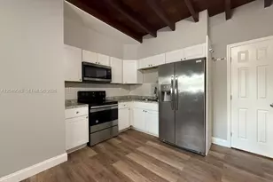 10335 NW 2nd Ct, Miami, FL 33150 - Photo 5