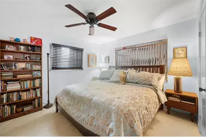 1915 Jacaranda Dr, Fort Pierce, FL 34949 - Photo 11