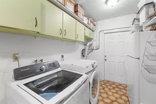 1915 Jacaranda Dr, Fort Pierce, FL 34949 - Photo 25