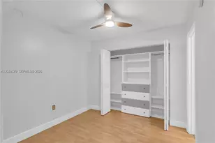 5055 NW 7th St, Miami, FL 33126 - Photo 9