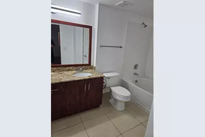 215 SW 117th Ter #14104, Pembroke Pines, FL 33025 - Photo 7