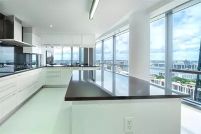 17121 Collins Ave #4208, Sunny Isles Beach, FL 33160 - Photo 7