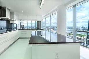 17121 Collins Ave, Sunny Isles Beach, FL 33160 - Photo 7