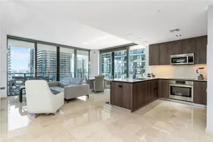 88 SW 7th St, Miami, FL 33130 - Photo 23