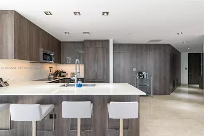88 SW 7th St #2401, Miami, FL 33130 - Photo 31