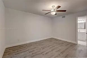 9858 NW 3rd St, Plantation, FL 33324 - Photo 13