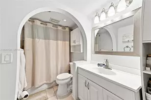9858 NW 3rd St, Plantation, FL 33324 - Photo 35
