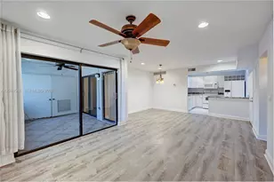 9858 NW 3rd St, Plantation, FL 33324 - Photo 19