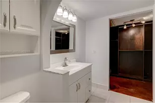 9858 NW 3rd St, Plantation, FL 33324 - Photo 21