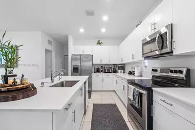 24242 SW 119th Pl, Homestead, FL 33032 - Photo 7