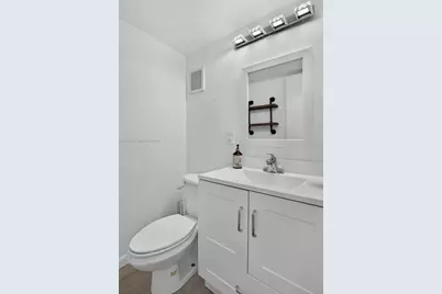 365 Fern Dr #7-2, Weston, FL 33326 - Photo 11