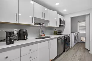 365 Fern Dr, Weston, FL 33326 - Photo 19