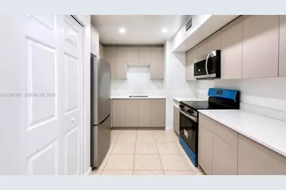 2020 NW 119th St #1122, Miami, FL 33167 - Photo 1