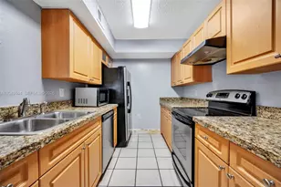 15560 SW 104th Terrace, Miami, FL 33196 - Photo 9
