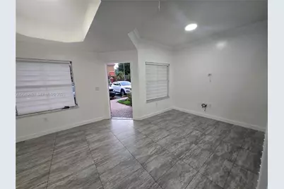 6001 114 Ct #129, Doral, FL 33178 - Photo 3