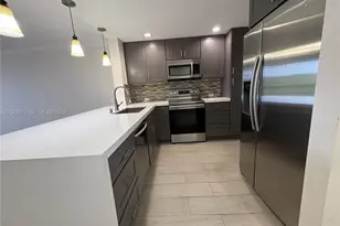 900 NE 12th Ave, Hallandale Beach, FL 33009 - Photo 3