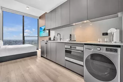20 NE 11th St #4607A, Miami, FL 33132 - Photo 7