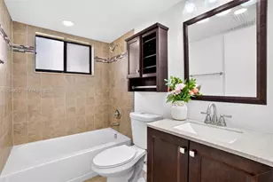 9920 NW 68th Pl, Tamarac, FL 33321 - Photo 27