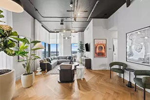 121 NE 5th St, Miami, FL 33132 - Photo 39