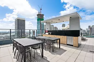 121 NE 5th St, Miami, FL 33132 - Photo 49