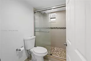 2457 Collins Ave, Miami Beach, FL 33140 - Photo 11