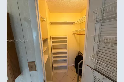 8135 Sunrise Lakes Blvd #210, Sunrise, FL 33322 - Photo 17