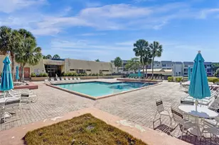 8135 Sunrise Lakes Blvd, Sunrise, FL 33322 - Photo 43