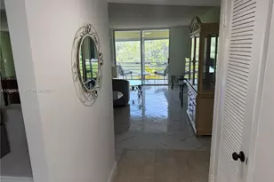 8135 Sunrise Lakes Blvd, Sunrise, FL 33322 - Photo 9