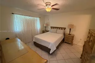 8135 Sunrise Lakes Blvd, Sunrise, FL 33322 - Photo 25