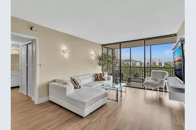 20301 W Country Club Dr #622, Aventura, FL 33180 - Photo 17