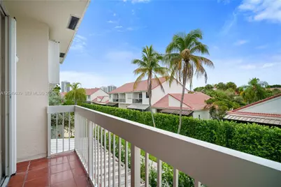 21378 Marina Cove Cir #11-B, Aventura, FL 33180 - Photo 33