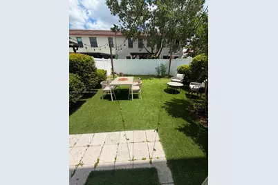 3409 W 104th Ter, Hialeah, FL 33018 - Photo 27