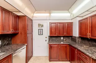 1985 S Ocean Dr, Hallandale Beach, FL 33009 - Photo 25