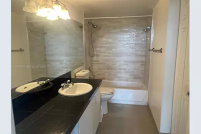 19601 E Country Club Dr #7405, Aventura, FL 33180 - Photo 9