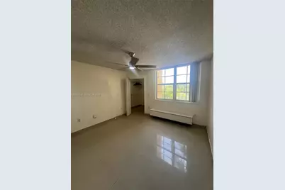 19601 E Country Club Dr #7405, Aventura, FL 33180 - Photo 11