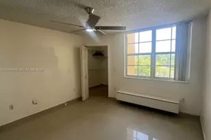 19601 E Country Club Dr, Aventura, FL 33180 - Photo 11