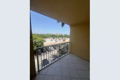 19601 E Country Club Dr #7405, Aventura, FL 33180 - Photo 15