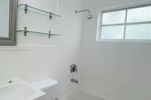 1021 Euclid Ave, Miami Beach, FL 33139 - Photo 13