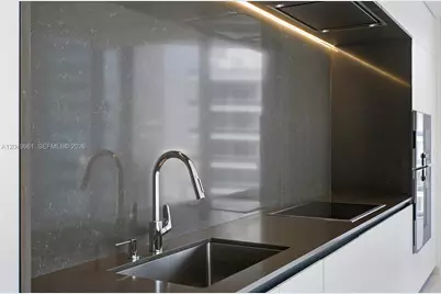 300 Biscayne Boulevard Way #4808W, Miami, FL 33131 - Photo 5