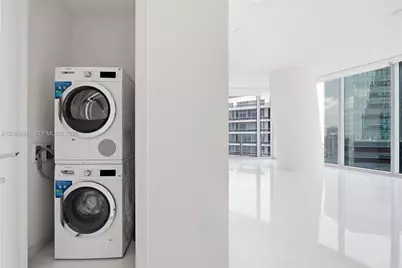 300 Biscayne Boulevard Way #4808W, Miami, FL 33131 - Photo 31