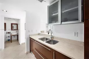 450 Alton Rd, Miami Beach, FL 33139 - Photo 7
