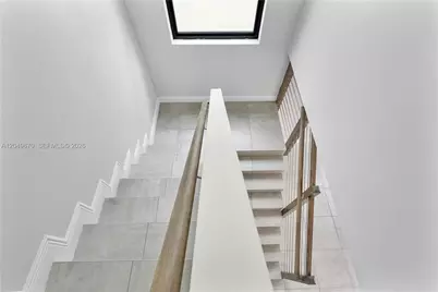 4390 E 10th Ave #4390, Hialeah, FL 33013 - Photo 39