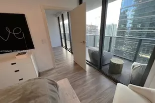 801 S Miami Ave, Miami, FL 33130 - Photo 15