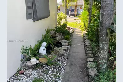 4401 NW 43rd Ave, Tamarac, FL 33319 - Photo 9