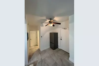 818 Pennsylvania Ave #1, Miami Beach, FL 33139 - Photo 9