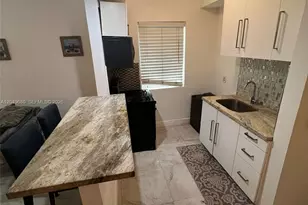 818 Pennsylvania Ave, Miami Beach, FL 33139 - Photo 5