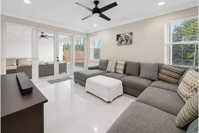 16519 SW 67th Ter, Miami, FL 33193 - Photo 15