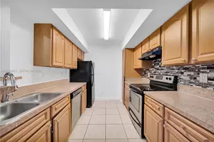 15070 SW 103rd Ln, Miami, FL 33196 - Photo 7