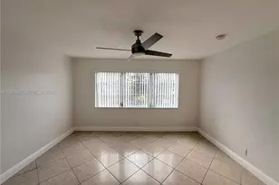 1328 Wiley St, Hollywood, FL 33019 - Photo 11